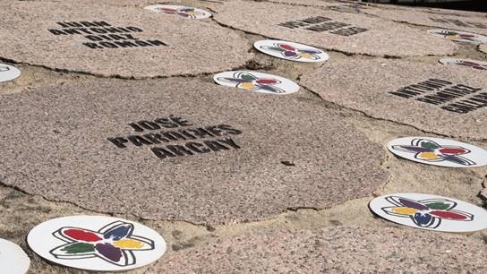 Monumento por las víctimas del terrorismo en Vitoria.